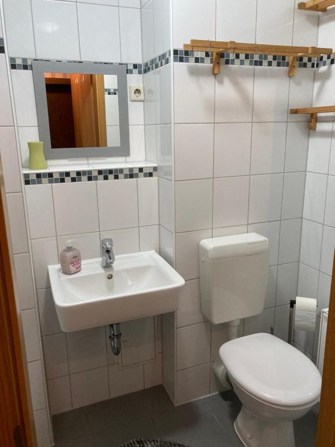 Schoene Zweiraumwohnung In Cottbus Exterior foto